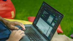 работа за ноутбуком