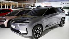 концепт Toyota SUV bz