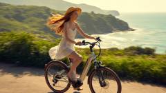 девушка на электровелосипеде