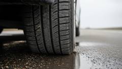 автомобільна шина